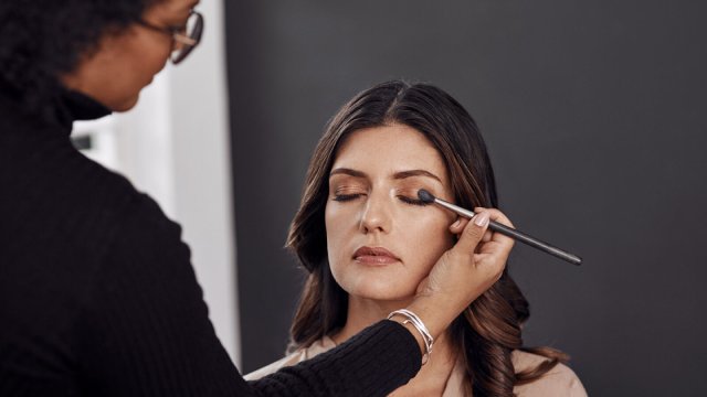 Make-up for wedding guests