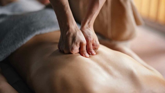 Massages at home: take care of your well-being 